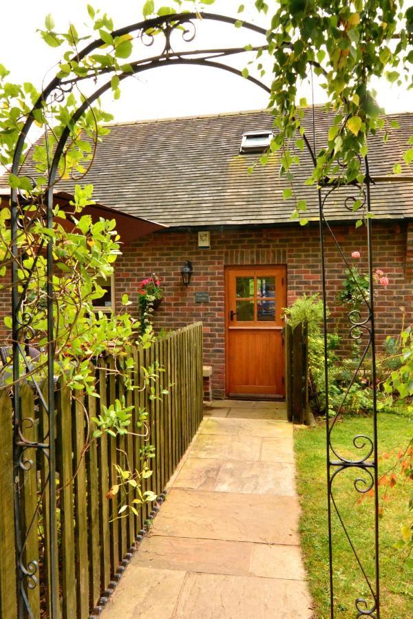 Pine Tree Lodge, Bridgnorth Bagian luar foto