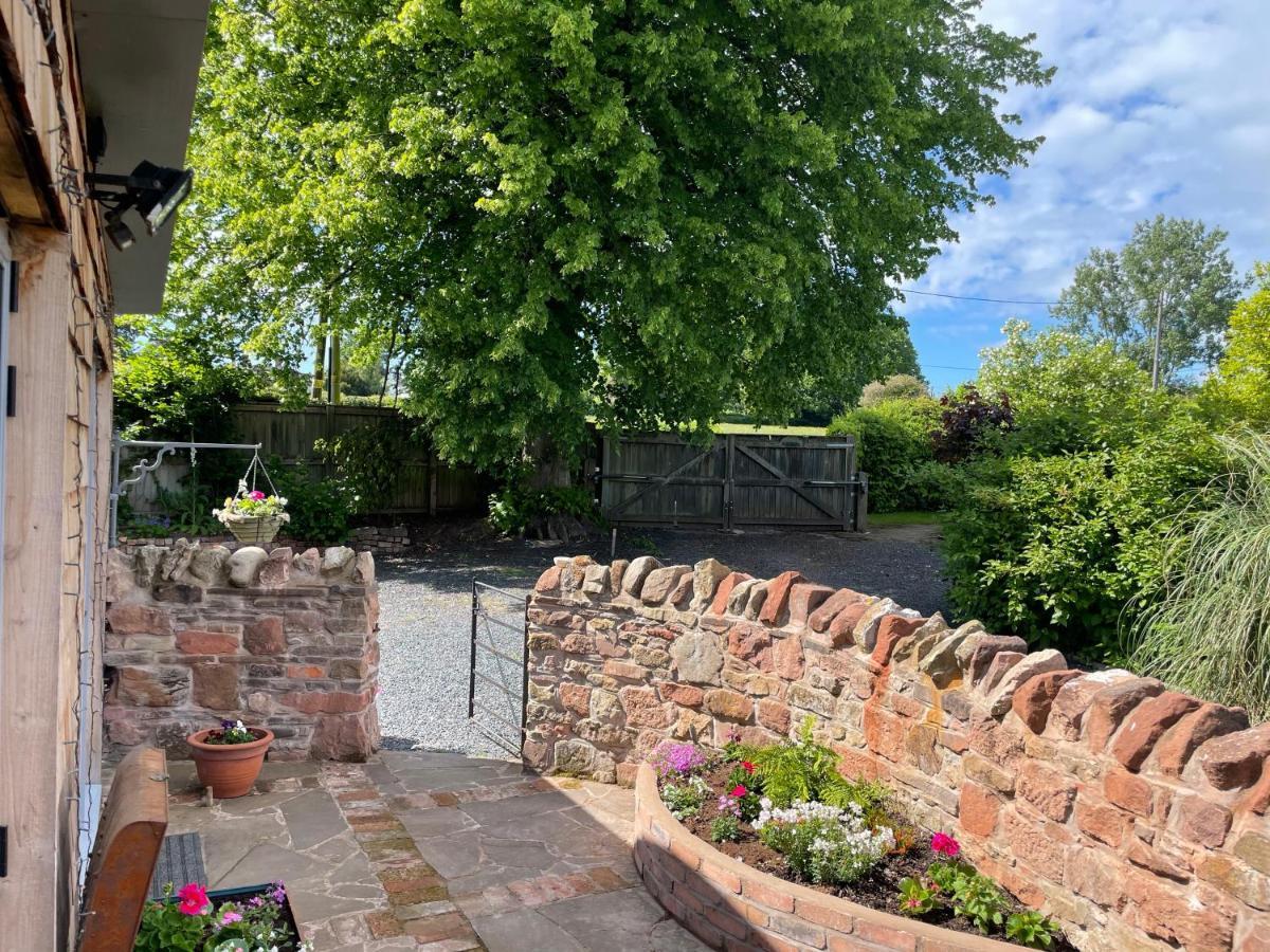 Pine Tree Lodge, Bridgnorth Bagian luar foto